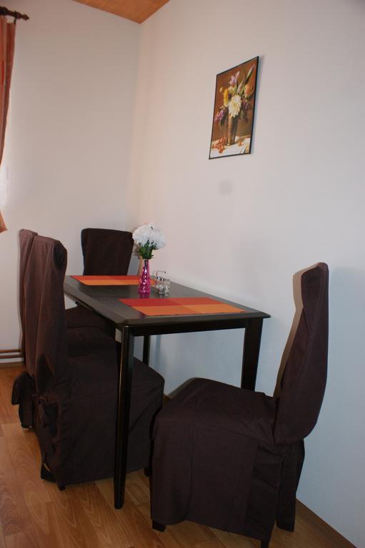 Apartma Lipno Horní Planá Kamer foto